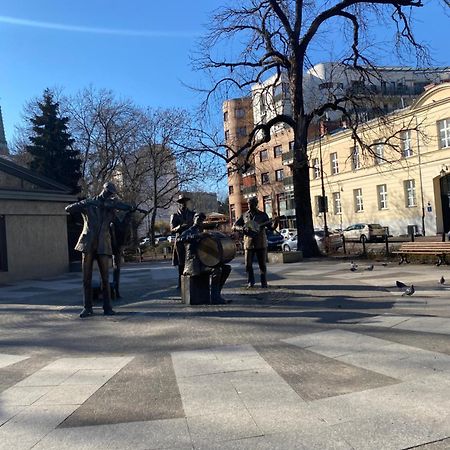 Komfortowy Apartament Na Florianskiej, Park Praski, Dw Wilenski,W Odleglosci Spaceru Od Starego Miasta, Milo Widziec Gosci Ze Zwierzetami Warschau Exterior foto