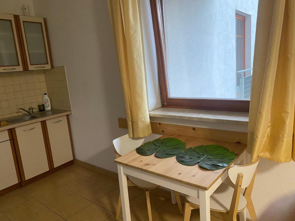 Komfortowy Apartament Na Florianskiej, Park Praski, Dw Wilenski,W Odleglosci Spaceru Od Starego Miasta, Milo Widziec Gosci Ze Zwierzetami Warschau Exterior foto