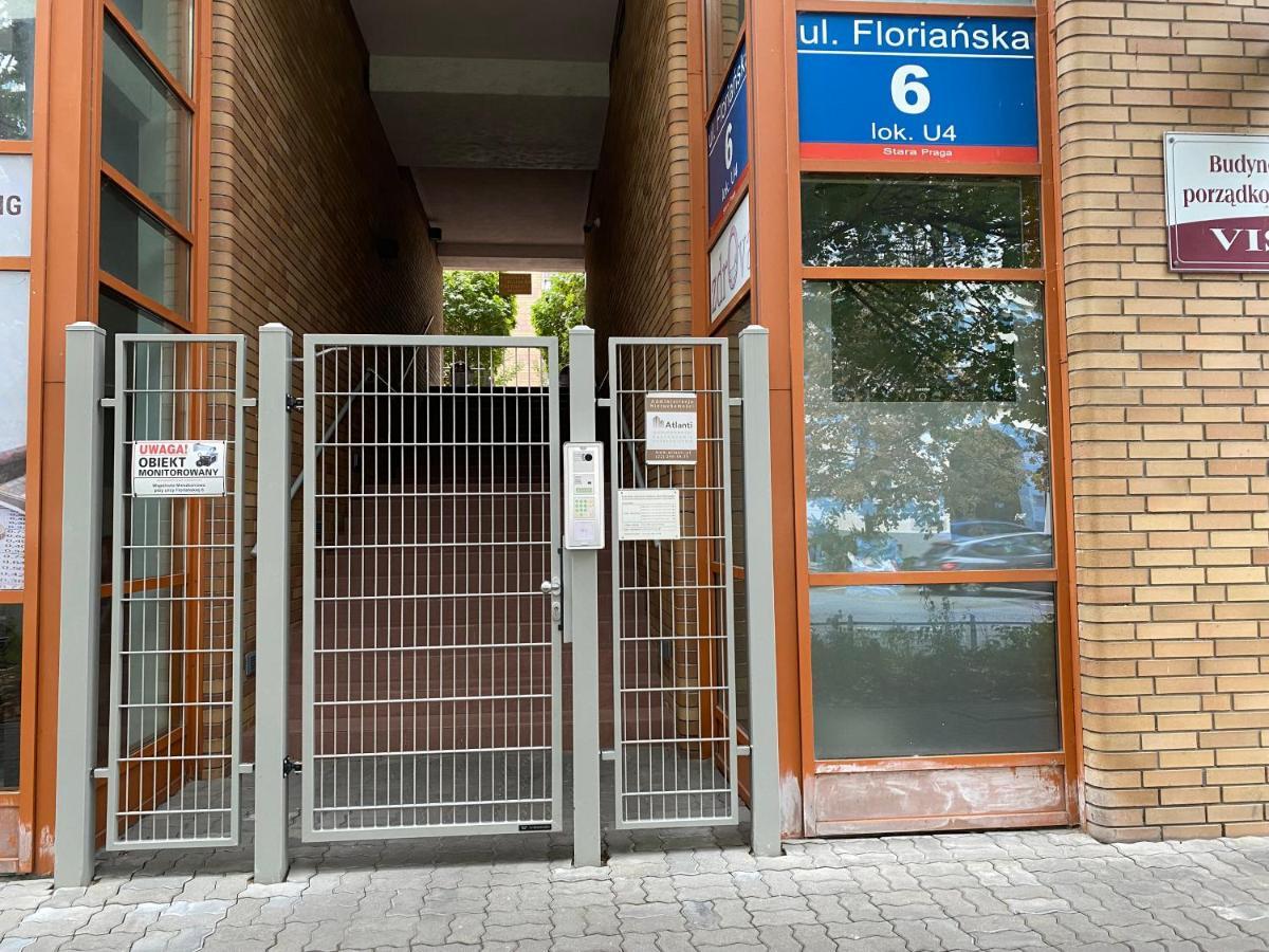Komfortowy Apartament Na Florianskiej, Park Praski, Dw Wilenski,W Odleglosci Spaceru Od Starego Miasta, Milo Widziec Gosci Ze Zwierzetami Warschau Exterior foto