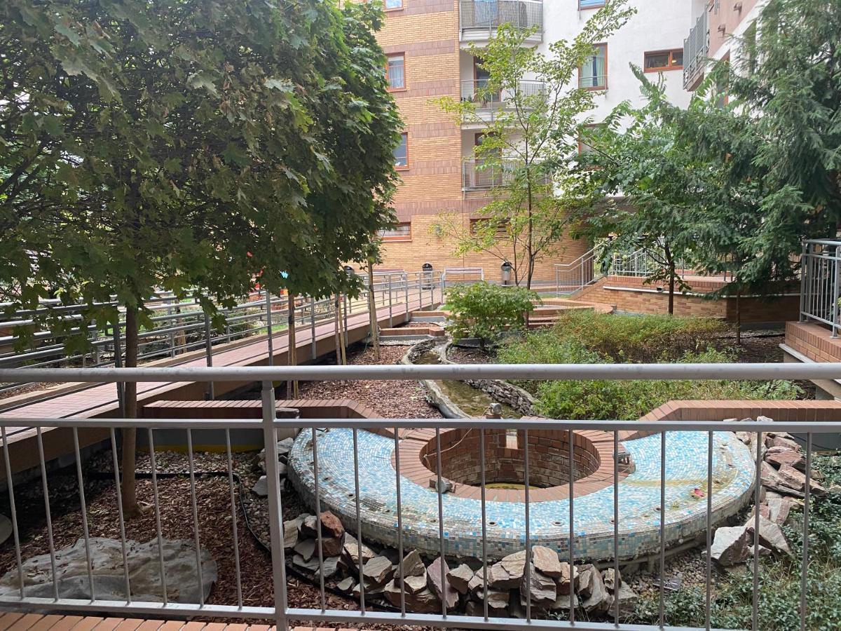Komfortowy Apartament Na Florianskiej, Park Praski, Dw Wilenski,W Odleglosci Spaceru Od Starego Miasta, Milo Widziec Gosci Ze Zwierzetami Warschau Exterior foto