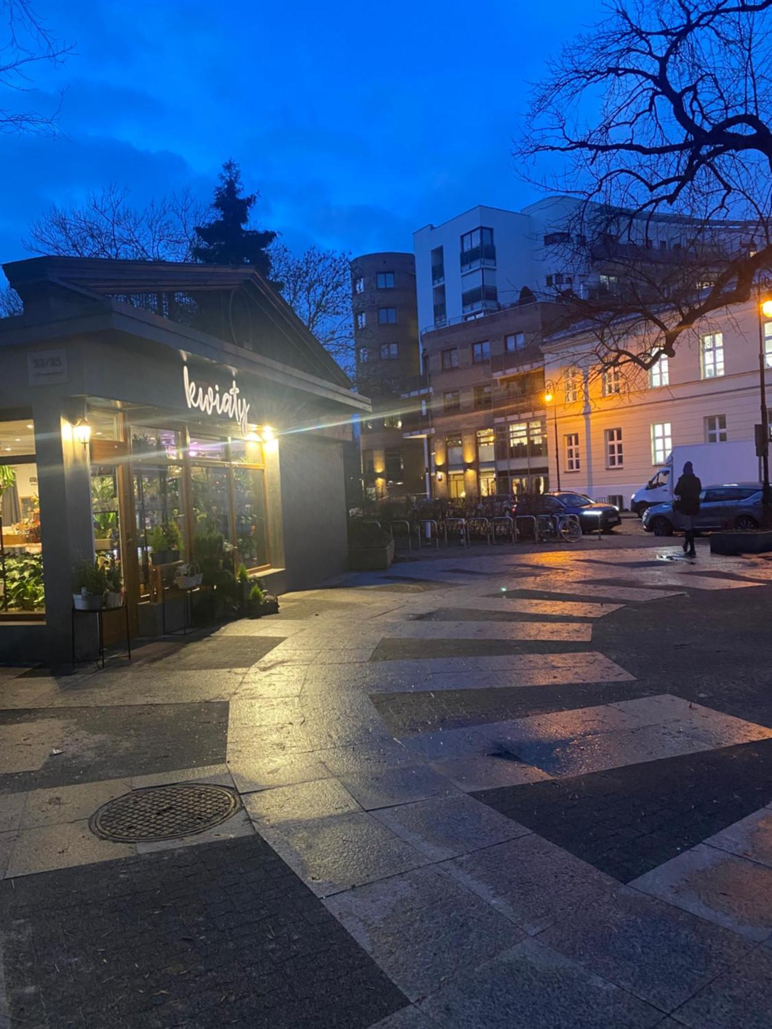Komfortowy Apartament Na Florianskiej, Park Praski, Dw Wilenski,W Odleglosci Spaceru Od Starego Miasta, Milo Widziec Gosci Ze Zwierzetami Warschau Exterior foto